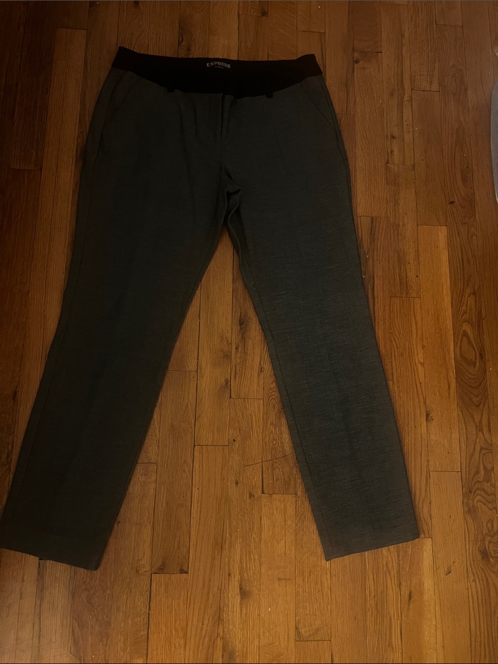 Express Men’s Charcoal Knit Tapered Pants